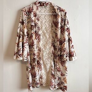 Gimmicks Floral and Lace Kimono